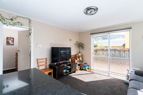 Photo of property in 16f1 Ross Street, Kilbirnie, Wellington, 6022