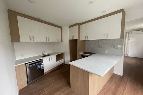 Photo of property in 22 Grande Vue Road, Hillpark, Auckland, 2102