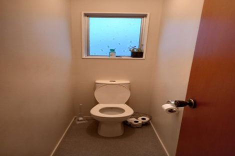 Photo of property in 10 Grange Place, Milson, Palmerston North, 4414