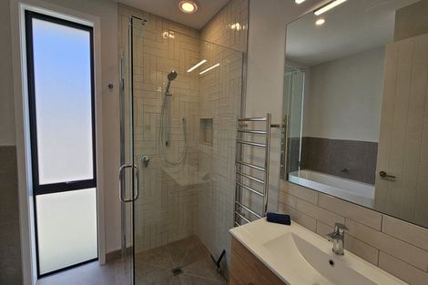 Photo of property in 117 Brookvale Road, Havelock North, 4130