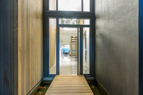 Photo of property in 14 Shalimar Crescent, Khandallah, Wellington, 6035