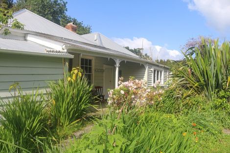Photo of property in 4 Broadleaf Way, Kinloch, 3377