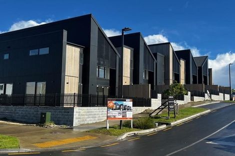 Photo of property in 71 Waterlily Street, Hobsonville, 0616