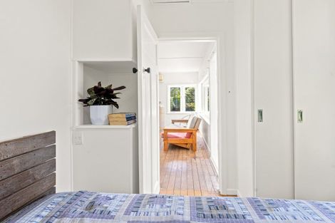 Photo of property in 25 Matheson Bay Road, Leigh, 0985