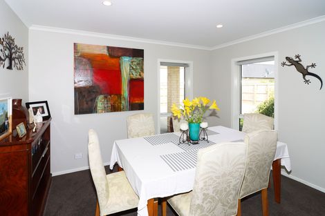 Photo of property in 60 Feist Street, Carterton, 5713