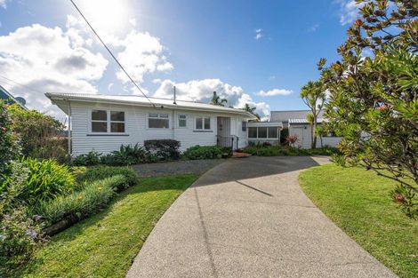 Photo of property in 6 George Point Road, Onerahi, Whangarei, 0110