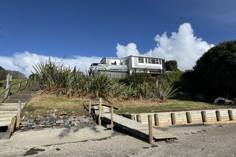 Photo of property in 41 Torkar Road, Clarks Beach, 2122