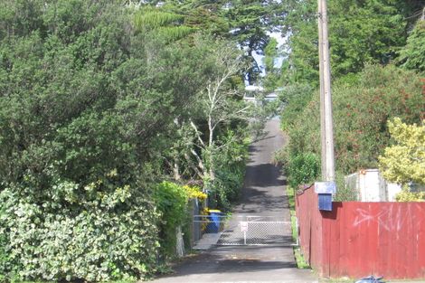 Photo of property in 210 Henderson Valley Road, Henderson, Auckland, 0612