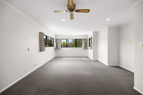 Photo of property in 17 Montrose Crescent, Huntington, Hamilton, 3210