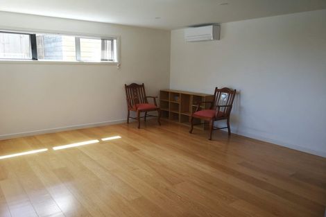 Photo of property in 17a Winscombe Street, Belmont, Auckland, 0622