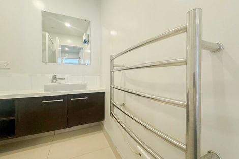 Photo of property in 2/318 Barbadoes Street, Christchurch Central, Christchurch, 8011