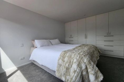 Photo of property in 140 Ngamotu Road, Spotswood, New Plymouth, 4310