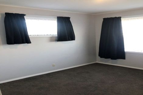 Photo of property in 7 Compton Street, Woolston, Christchurch, 8062