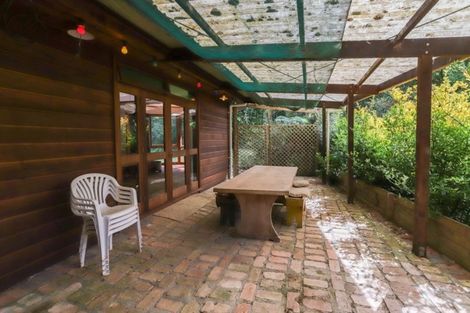 Photo of property in 10 Totara Grove, Hillcrest, Auckland, 0627