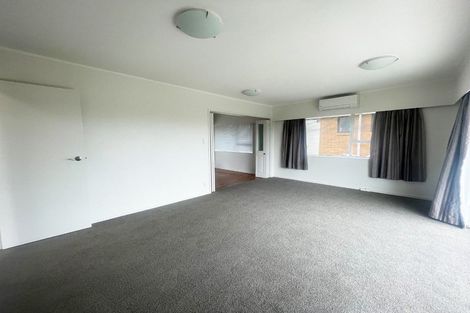 Photo of property in 7 Binda Place, Botany Downs, Auckland, 2010