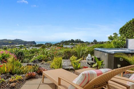 Photo of property in 15 Seaview Crescent, Hatfields Beach, Orewa, 0931