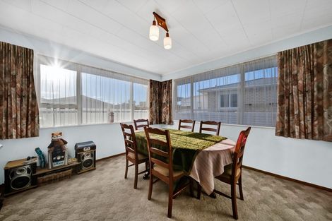 Photo of property in 13 Mccarthy Street, Hawera, 4610