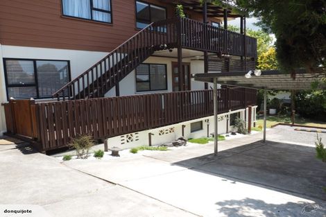 Photo of property in 164 Sunset Road, Unsworth Heights, Auckland, 0632