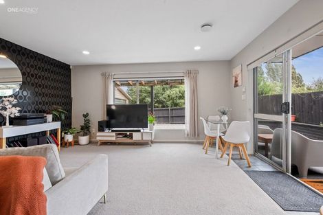 Photo of property in 2/4a Burnbrae Street, Saint Martins, Christchurch, 8022