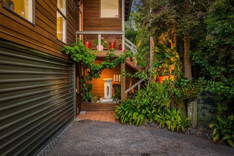 Photo of property in 2/194 Glenvar Road, Torbay, Auckland, 0630