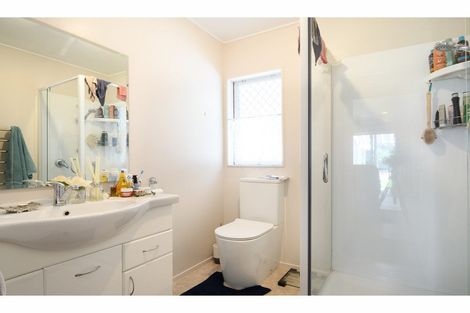 Photo of property in 369a Hobsonville Road, Hobsonville, Auckland, 0618