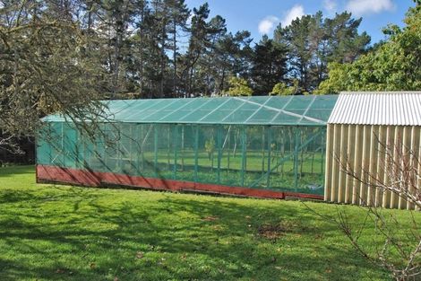 Photo of property in 704 State Highway 1, Wellsford, 0975