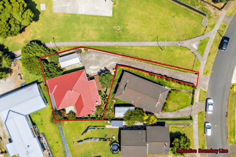 Photo of property in 30a Holland Street, Pukekohe, 2120