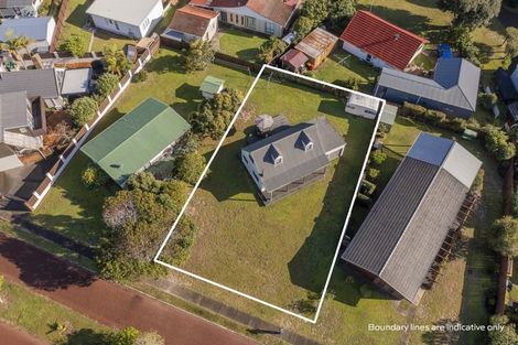 Photo of property in 5 Mccall Avenue, Pauanui, Hikuai, 3579