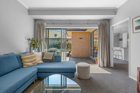 Photo of property in 26 Blue Gum Place, New Brighton, Christchurch, 8083