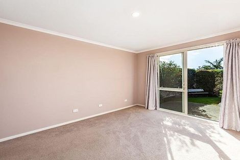 Photo of property in 42 Governor Grey Road, Snells Beach, 0920