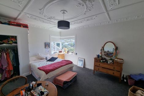 Photo of property in 50a The Parade, Island Bay, Wellington, 6023