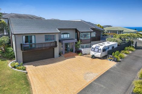 Photo of property in 12 Ascot Way, Orewa, 0931