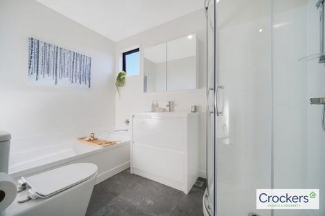 Photo of property in 27 Olearia Street, Totara Park, 2019