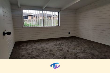 Photo of property in 2/12 Christmas Road, Manurewa, Auckland, 2102
