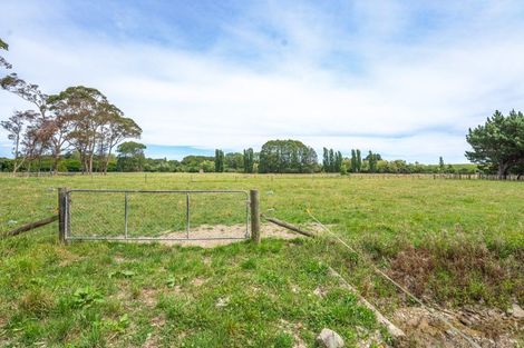 Photo of property in 185 Waitohu Valley Road, Otaki, 5583
