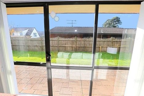 Photo of property in 3/133 Whitford Road, Somerville, Auckland, 2014