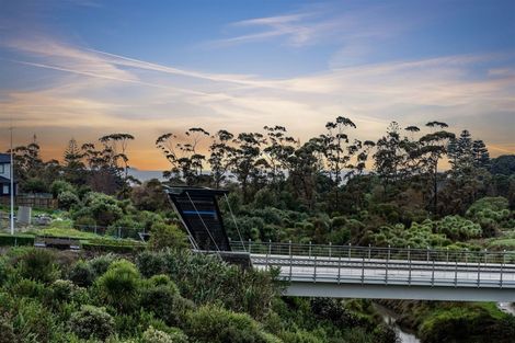 Photo of property in 14 Remuremu Street, Long Bay, Auckland, 0630