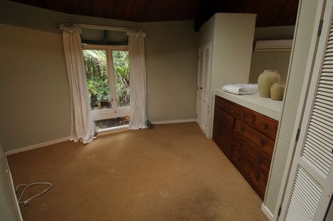 Photo of property in 539 South Titirangi Road, Titirangi, Auckland, 0604