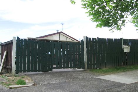 Photo of property in 59 Catkin Crescent, Papatoetoe, Auckland, 2025