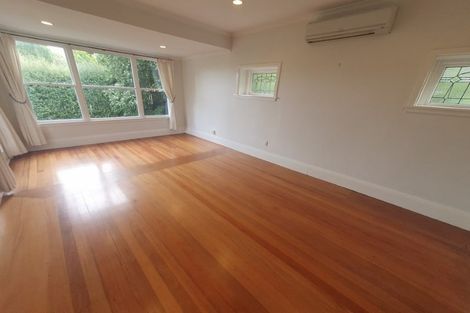 Photo of property in 52 North Parade, Richmond, Christchurch, 8013