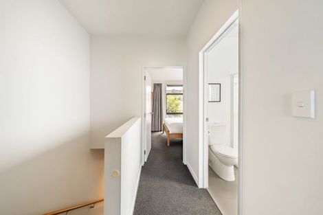 Photo of property in 74u6 Derwent Street, Island Bay, Wellington, 6023