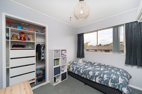 Photo of property in 32 Shelton Place, Feilding, 4702