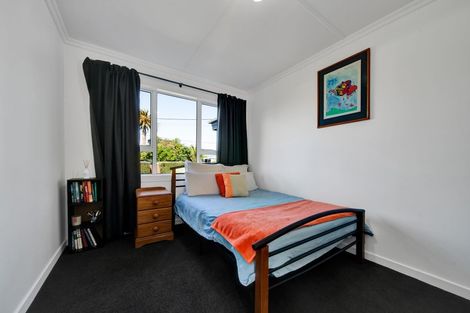 Photo of property in 52 Puriri Street, Hawera, 4610