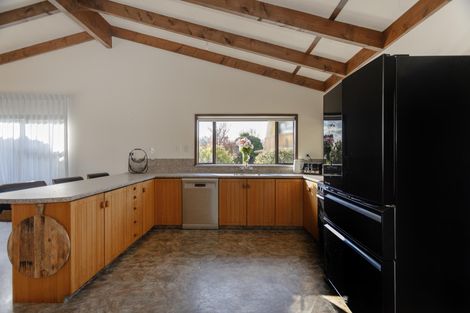 Photo of property in 19 Burnett Street, Kakanui, Oamaru, 9495
