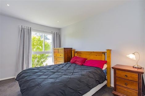Photo of property in 5 Sarabande Avenue, Redwood, Christchurch, 8051