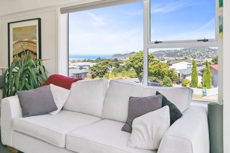 Photo of property in 11/32u Akaroa Drive, Maupuia, Wellington, 6022