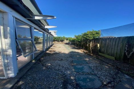 Photo of property in 4a Roche Avenue, Upper Riccarton, Christchurch, 8041