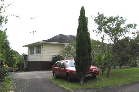 Photo of property in 1/8 Scarlock Avenue, Browns Bay, Auckland, 0630
