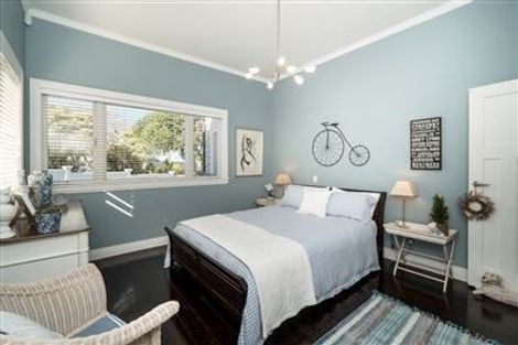 Photo of property in 41 Seaview Avenue, Northcote, Auckland, 0627