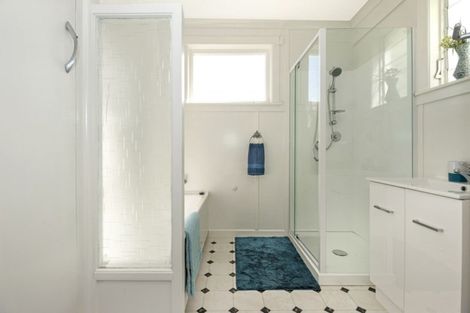 Photo of property in 279 Kahutia Street, Gisborne, 4010